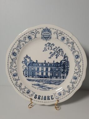 Briare Blue and White Decorative Chateau Plate